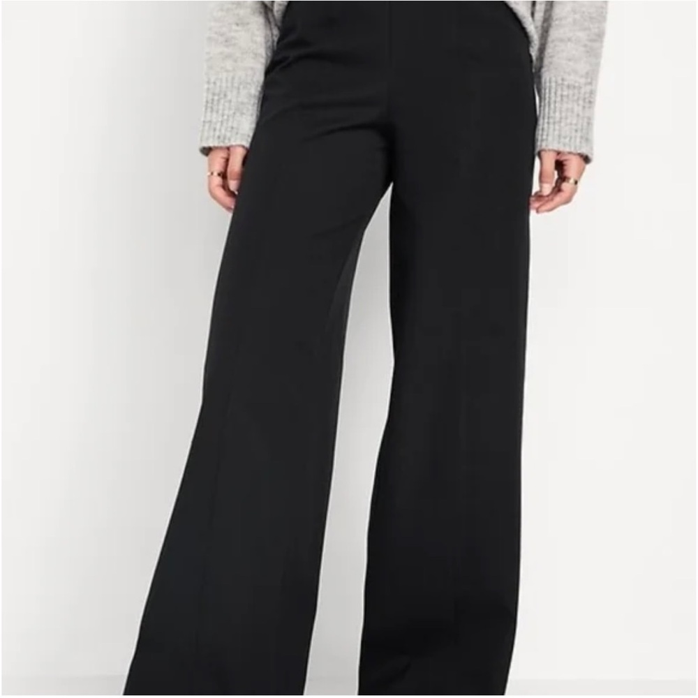 Black High-Waisted Pull-On Pixie Wide-Leg Pants